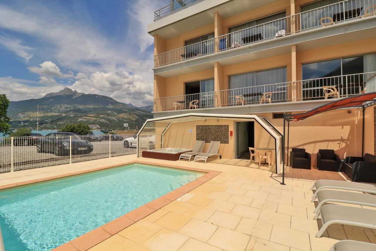 Hotel Les Flots Bleus Savines Exterior photo
