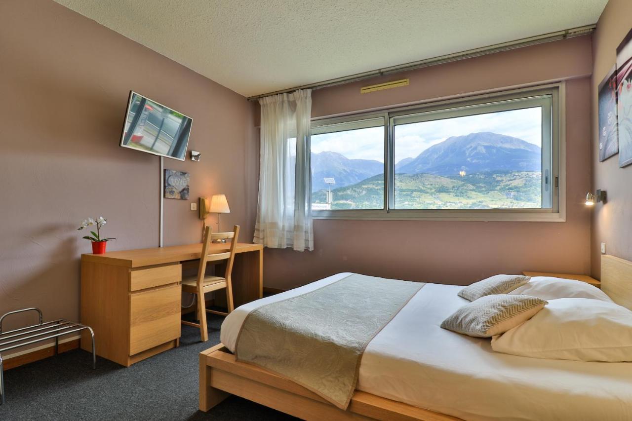 Hotel Les Flots Bleus Savines Exterior photo